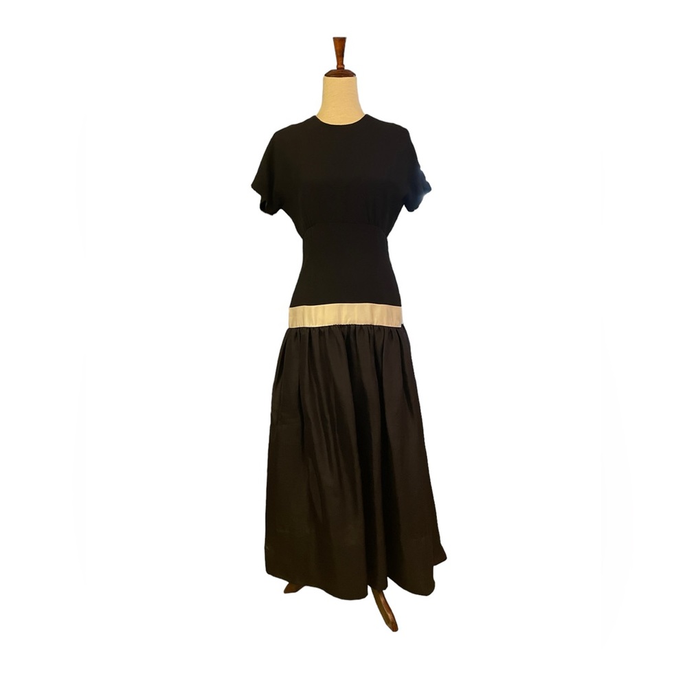 Vintage Crepe Satin Long Black Dress Drop Waist Beige Ribbon S/M